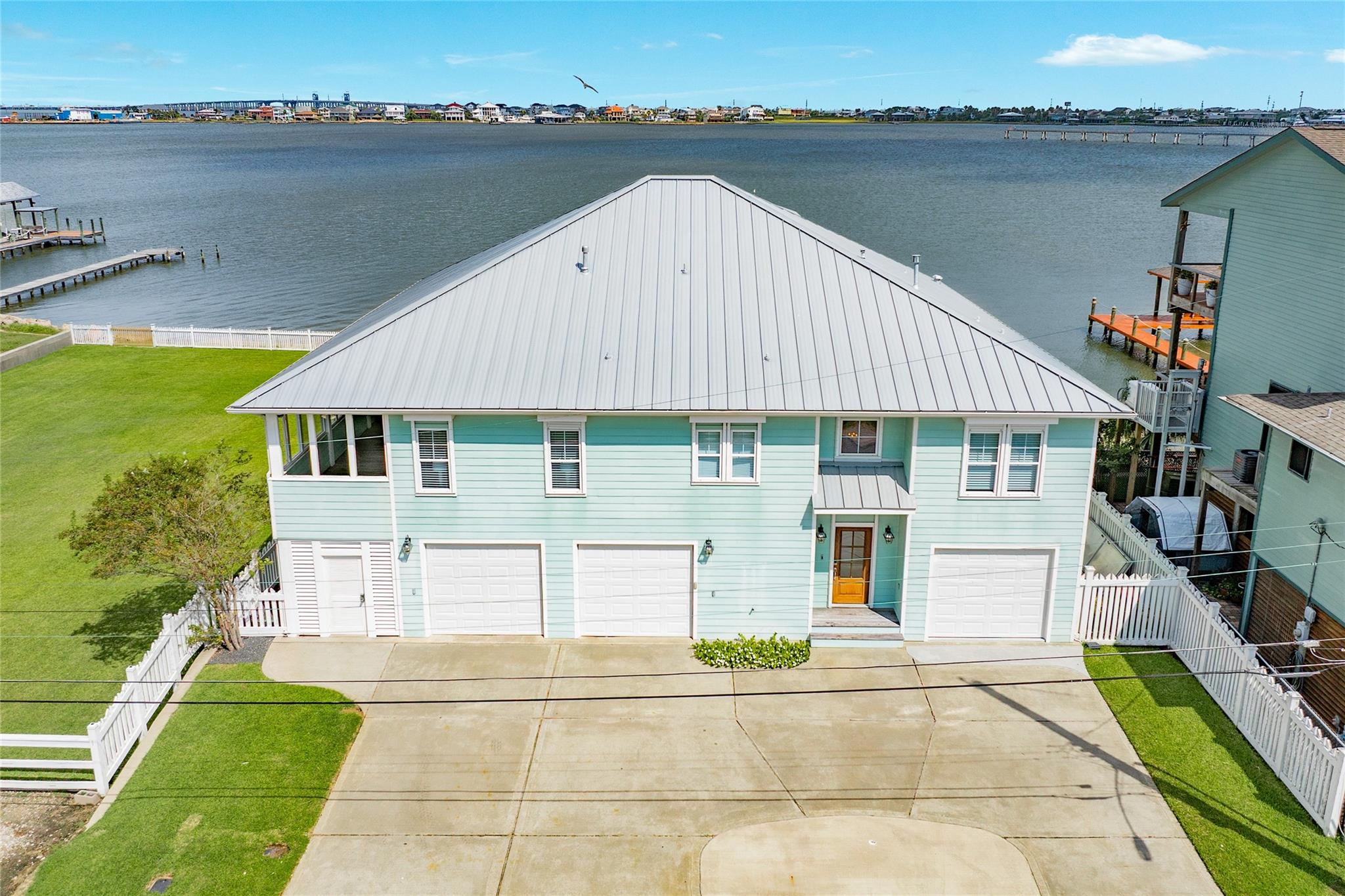 9680 Airways Lane