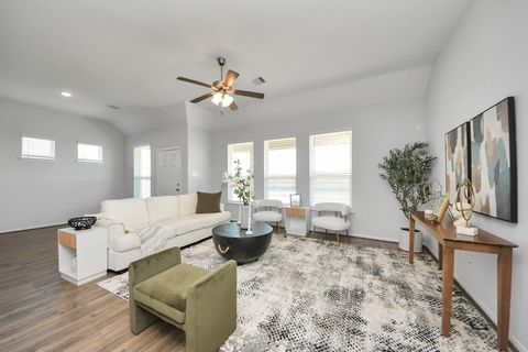 2326 Kelson Cove Drive La Marque TX 77568