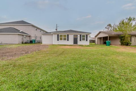 Photo of 101 Will Street, Willis, TX 77378 (MLS # 81011903)