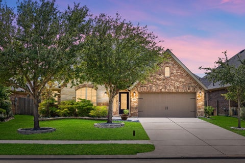 Photo of 2322 Angel Trumpet Drive, Katy, TX 77494 (MLS # 28116604)