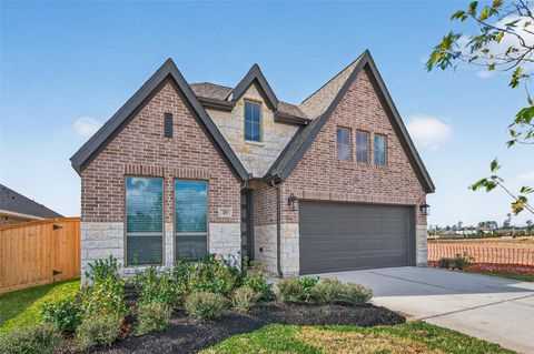 Photo of 319 Silver Sage St, Conroe, TX 77304 (MLS # 26623071)