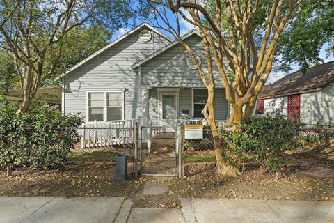 Photo of 4029 Lucille Street, Houston, TX 77026 (MLS # 61734349)