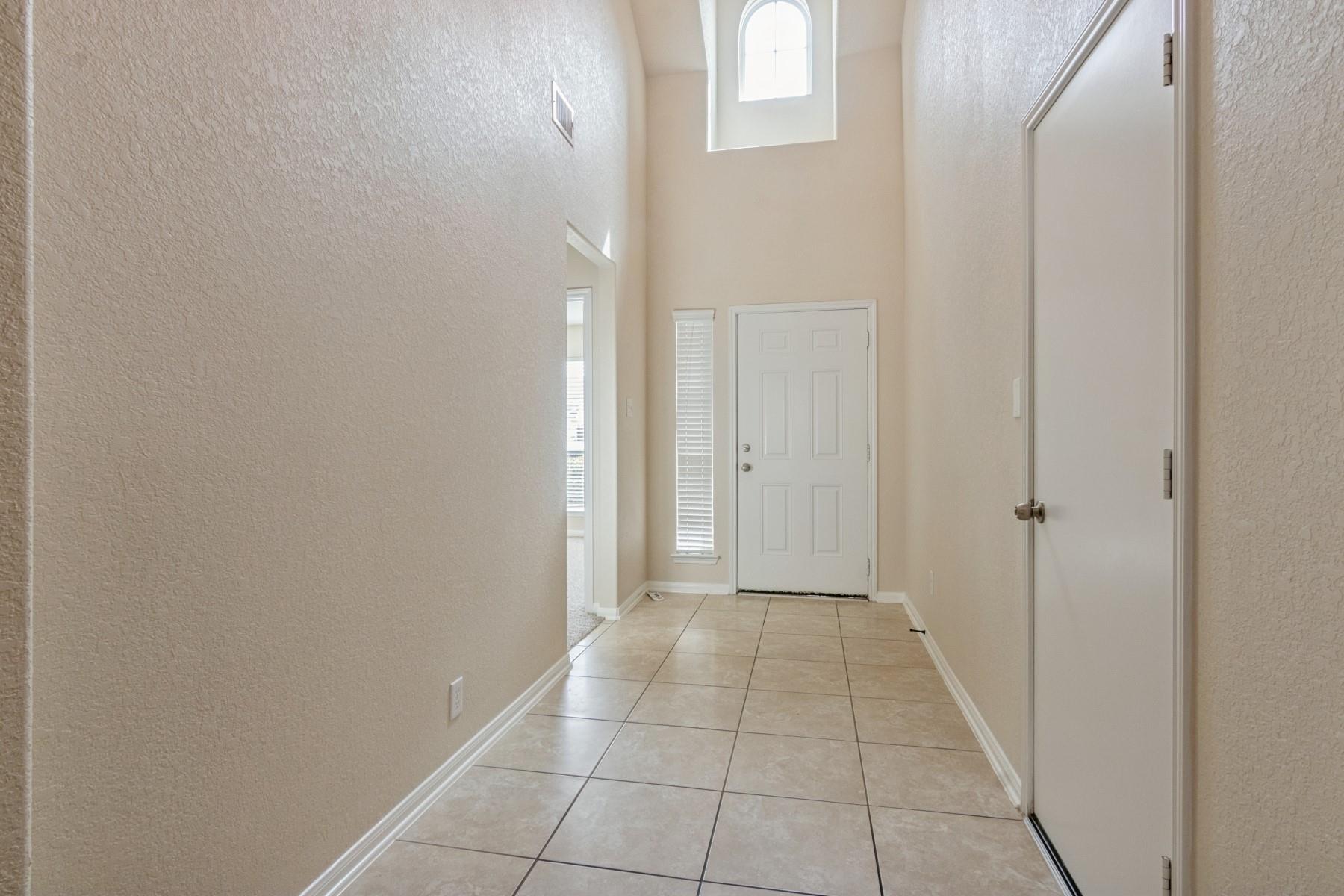 14522 Round Mountain Drive