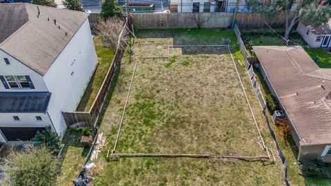 Photo of 3815 Tartan Lane, Houston, TX 77025 (MLS # 39047449)