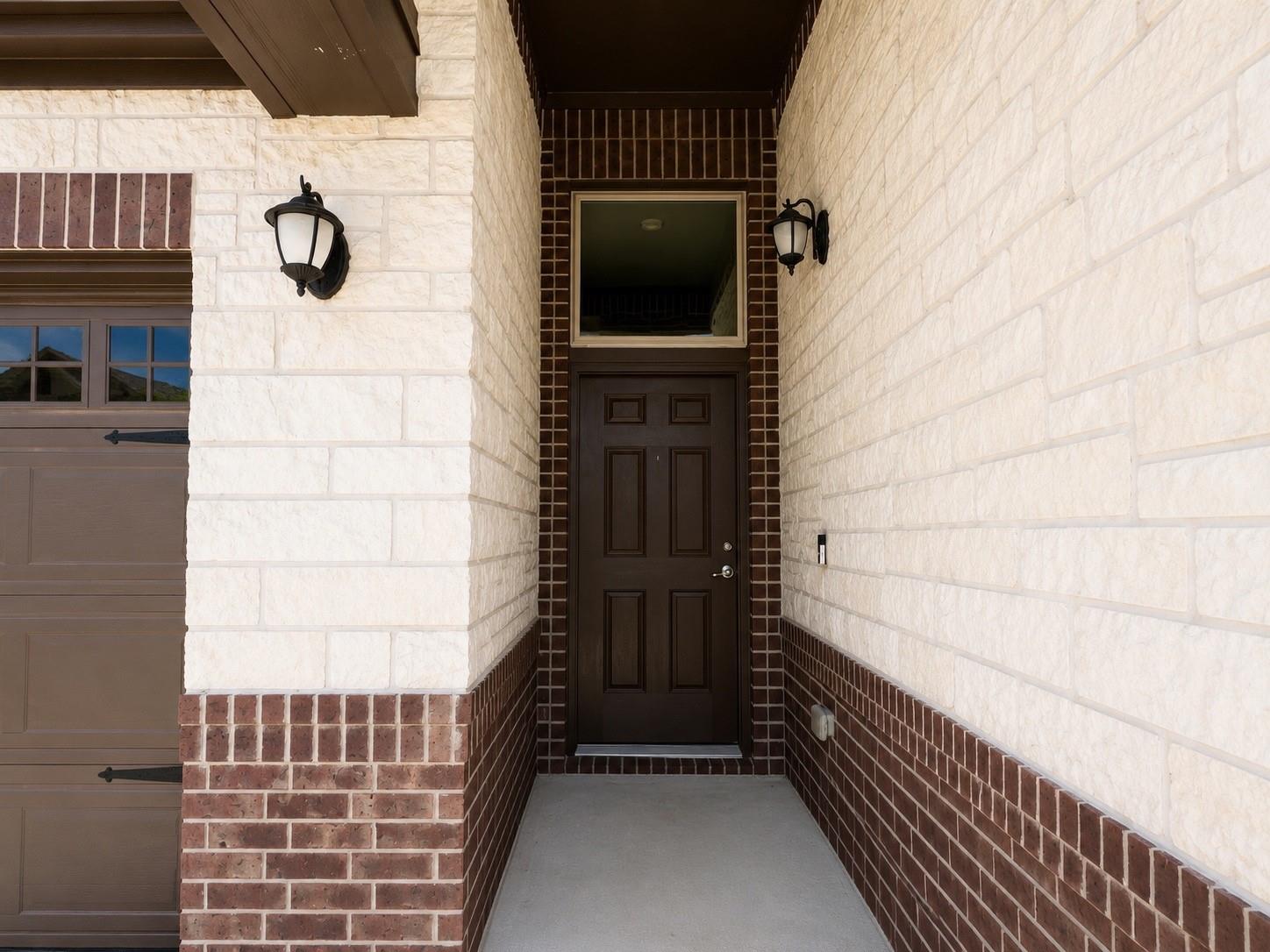 15515 Amber Manor Lane