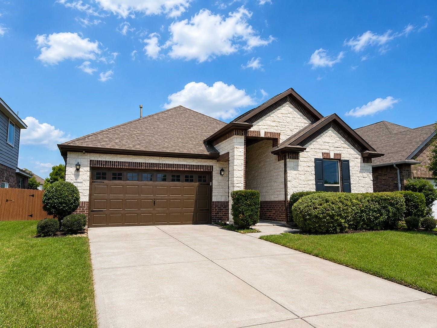 15515 Amber Manor Lane