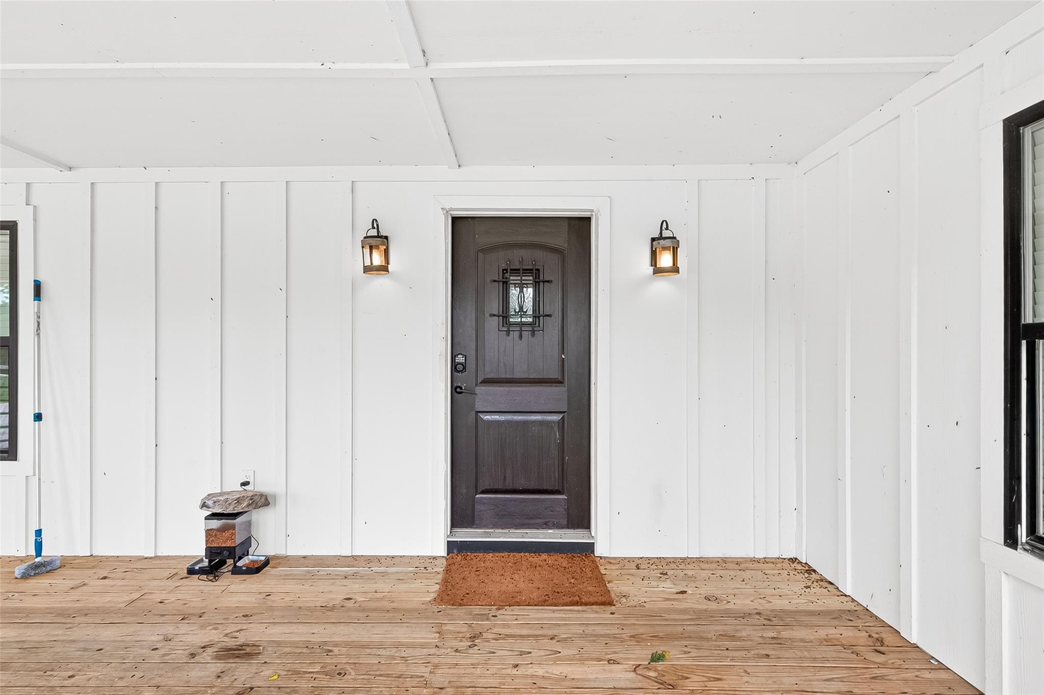 803 County Road 772