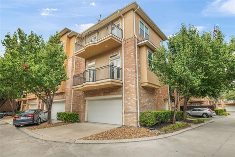 Tiny photo for 53 Versante Court, Houston, TX 77070 (MLS # 34228254)