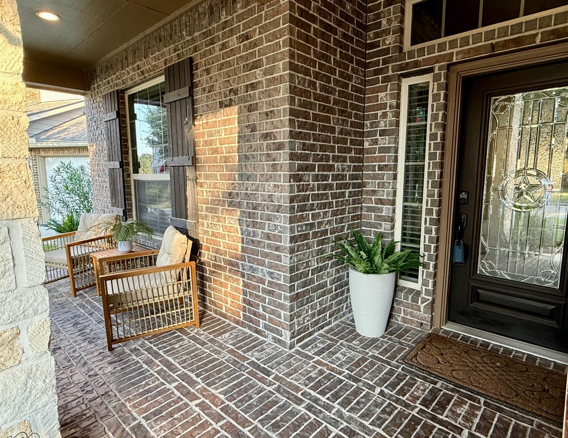 120 Brooke Addison Court