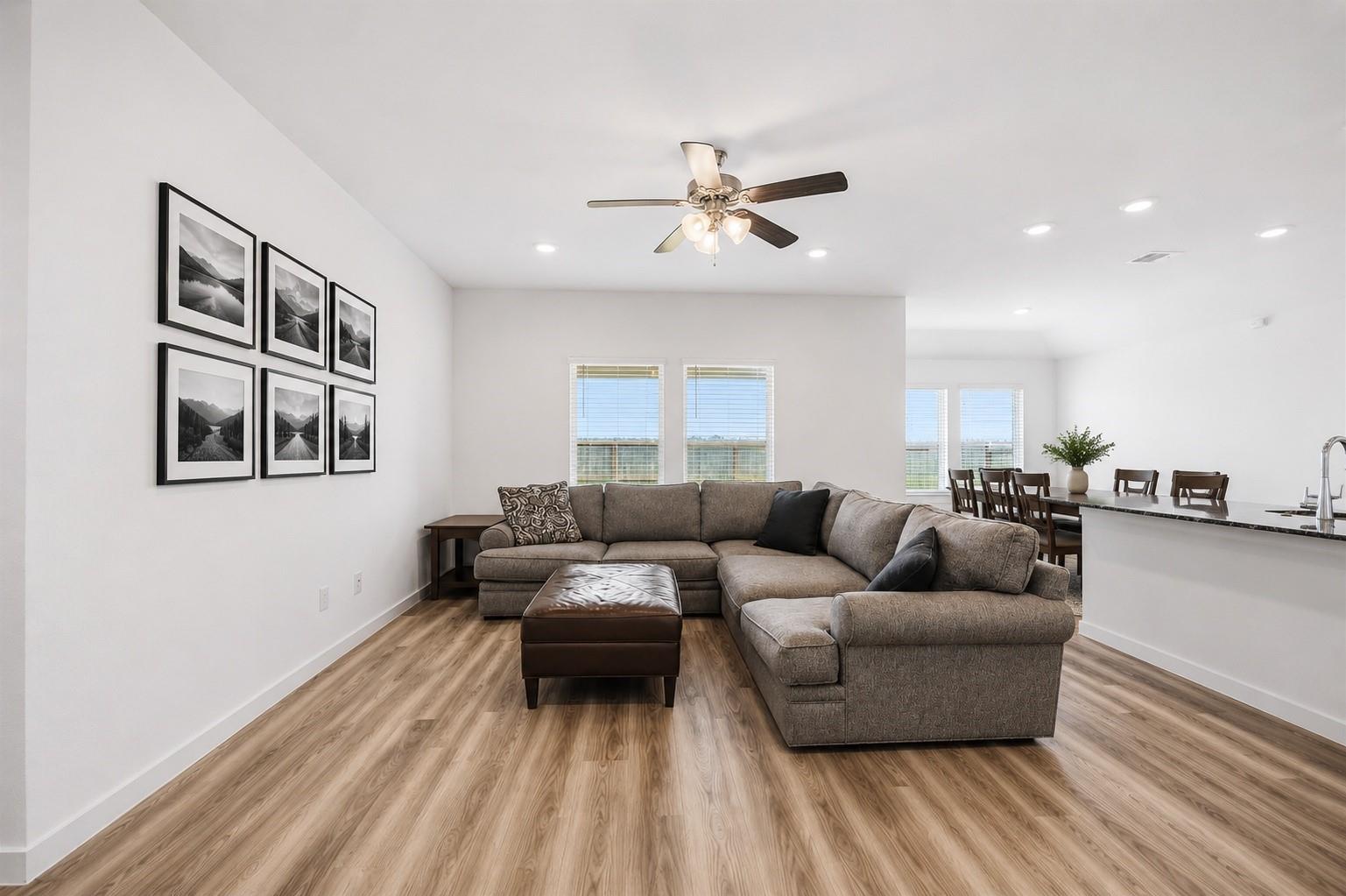 9522 Wall Street