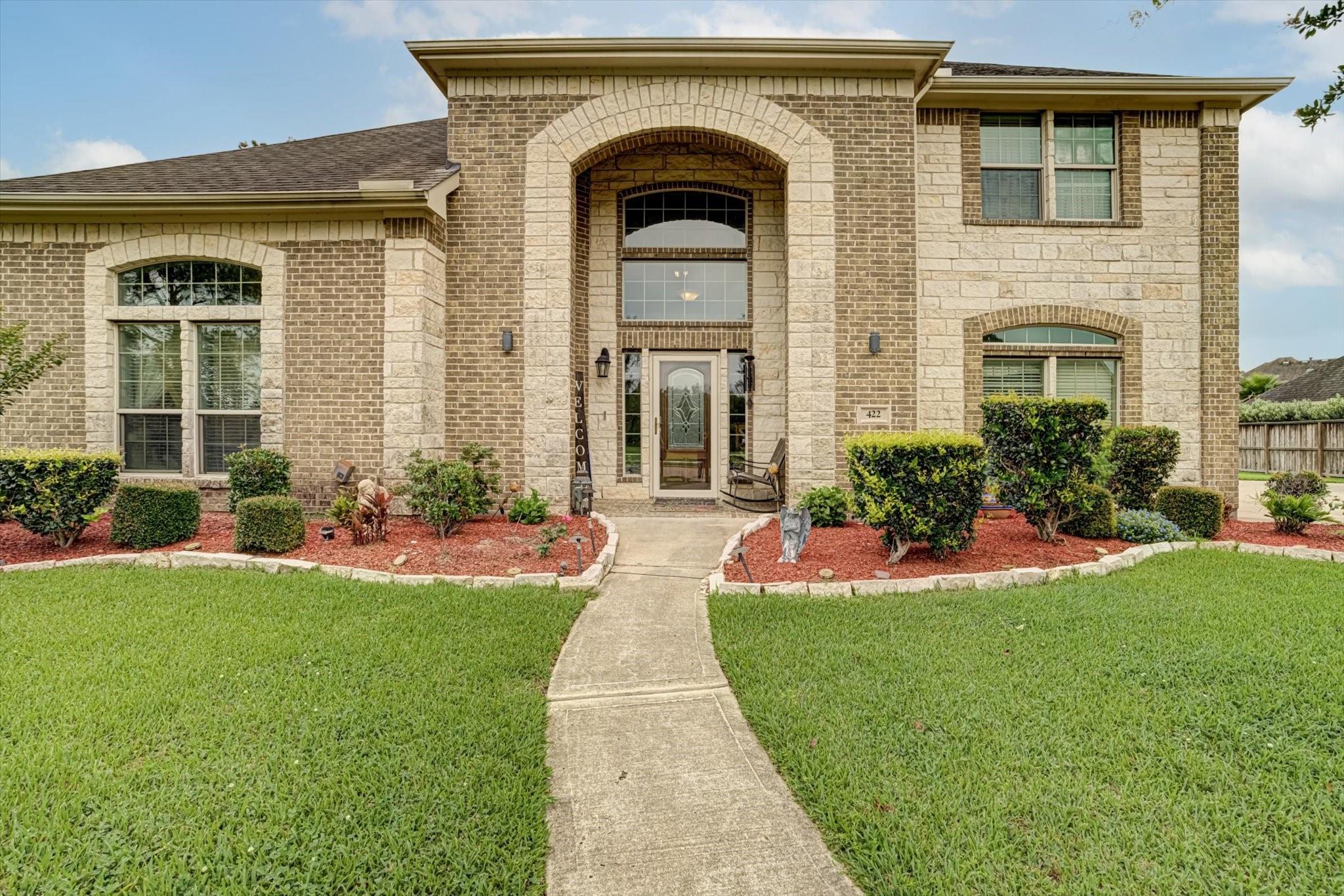 422 Old Orchard Drive