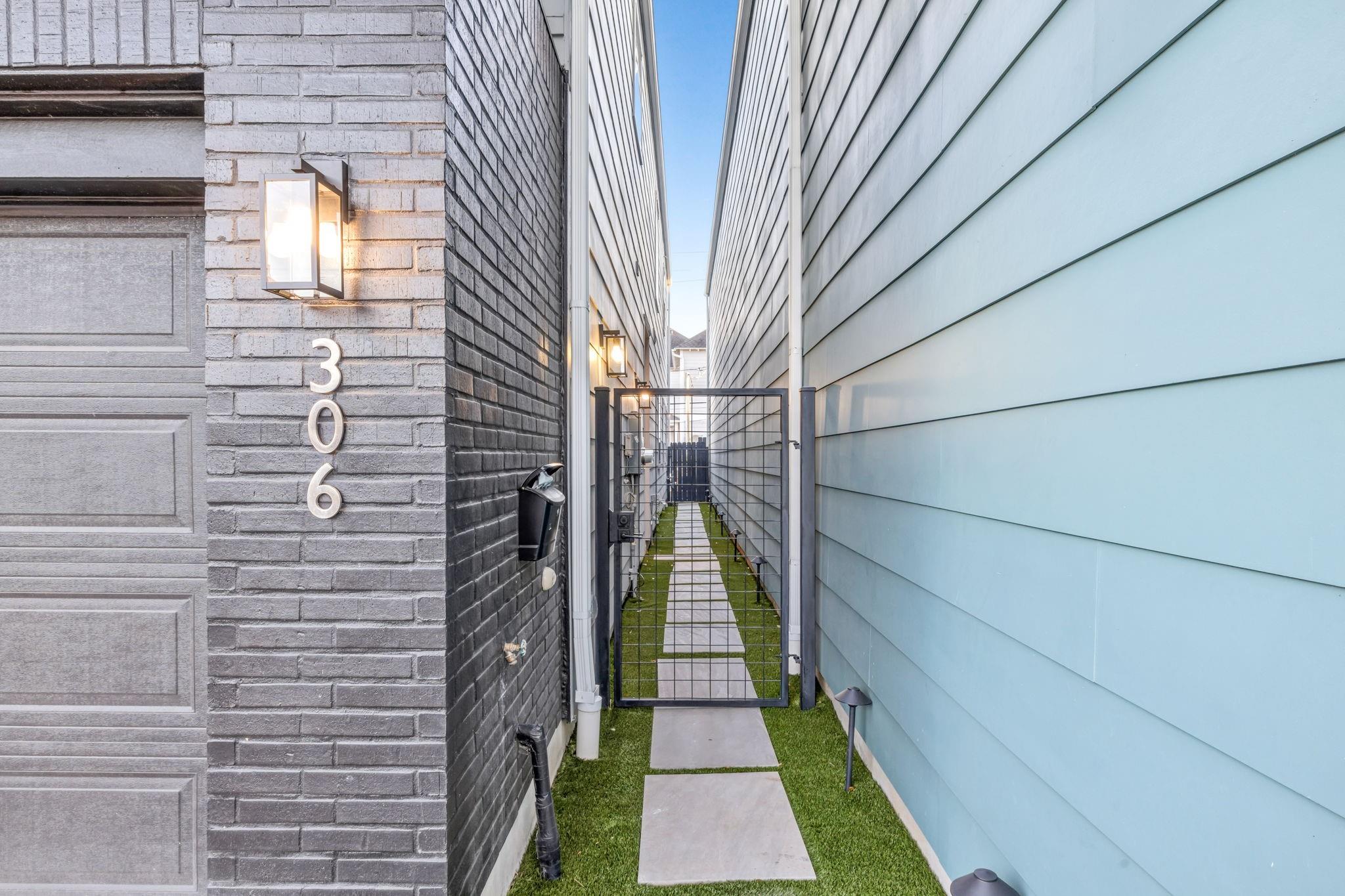 306 E 27th Street