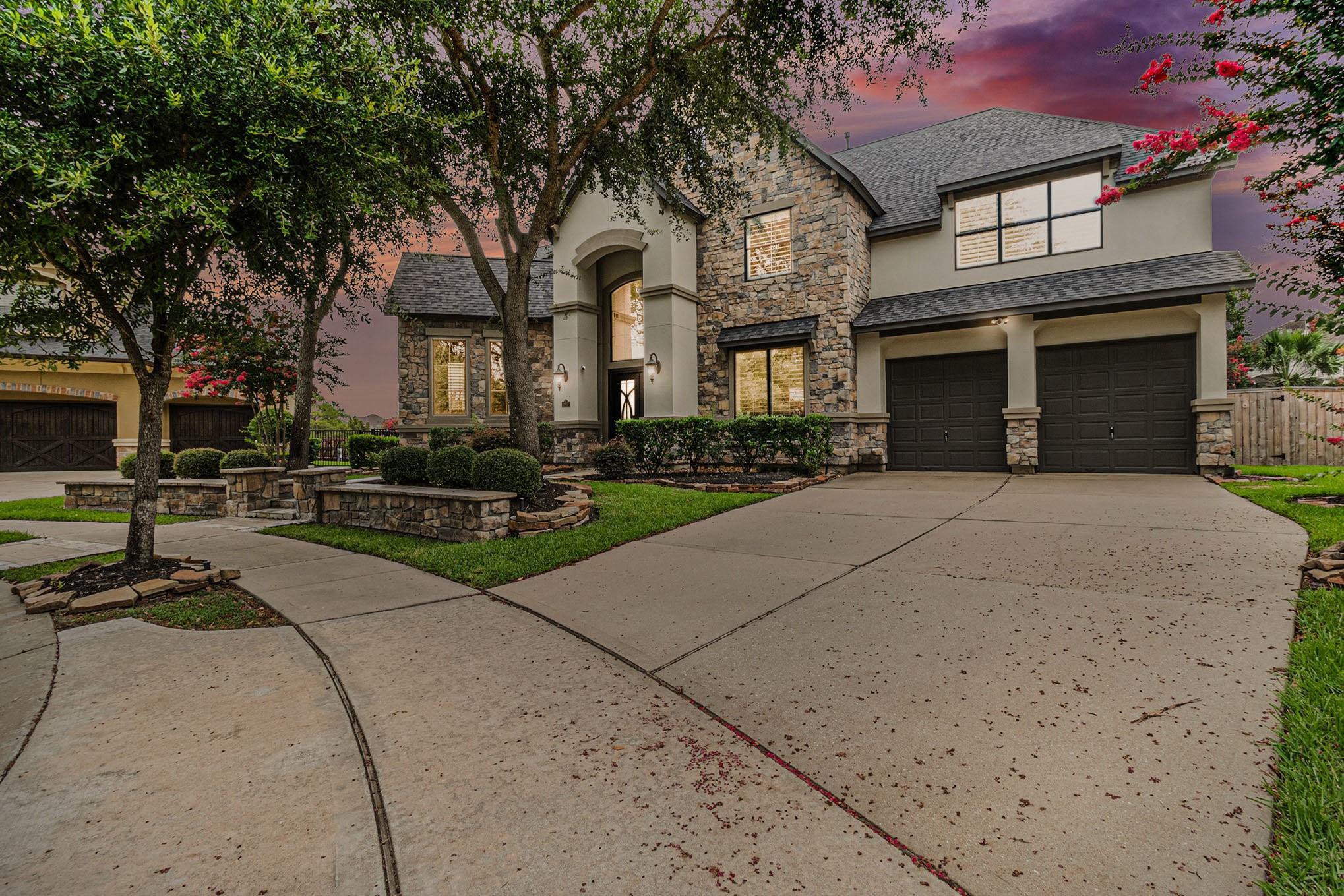 18807 Cove Vista Lane