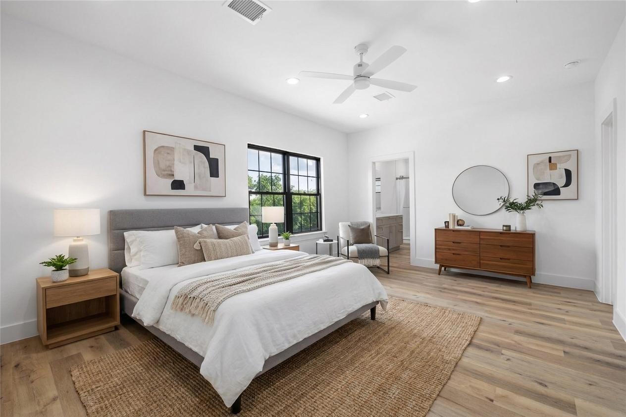 11916 S Hoa Sen Circle