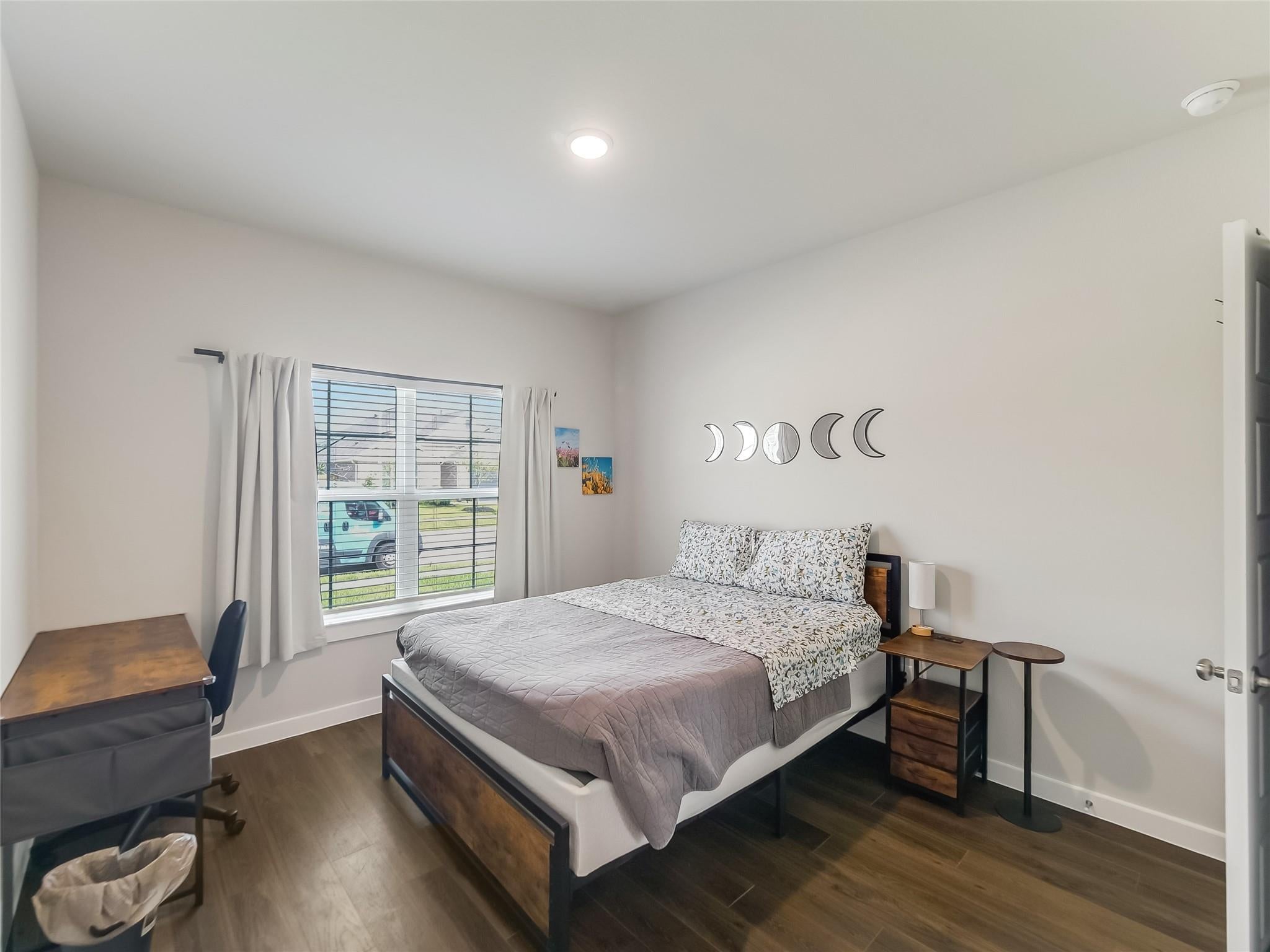 8634 Jetty Glen Drive