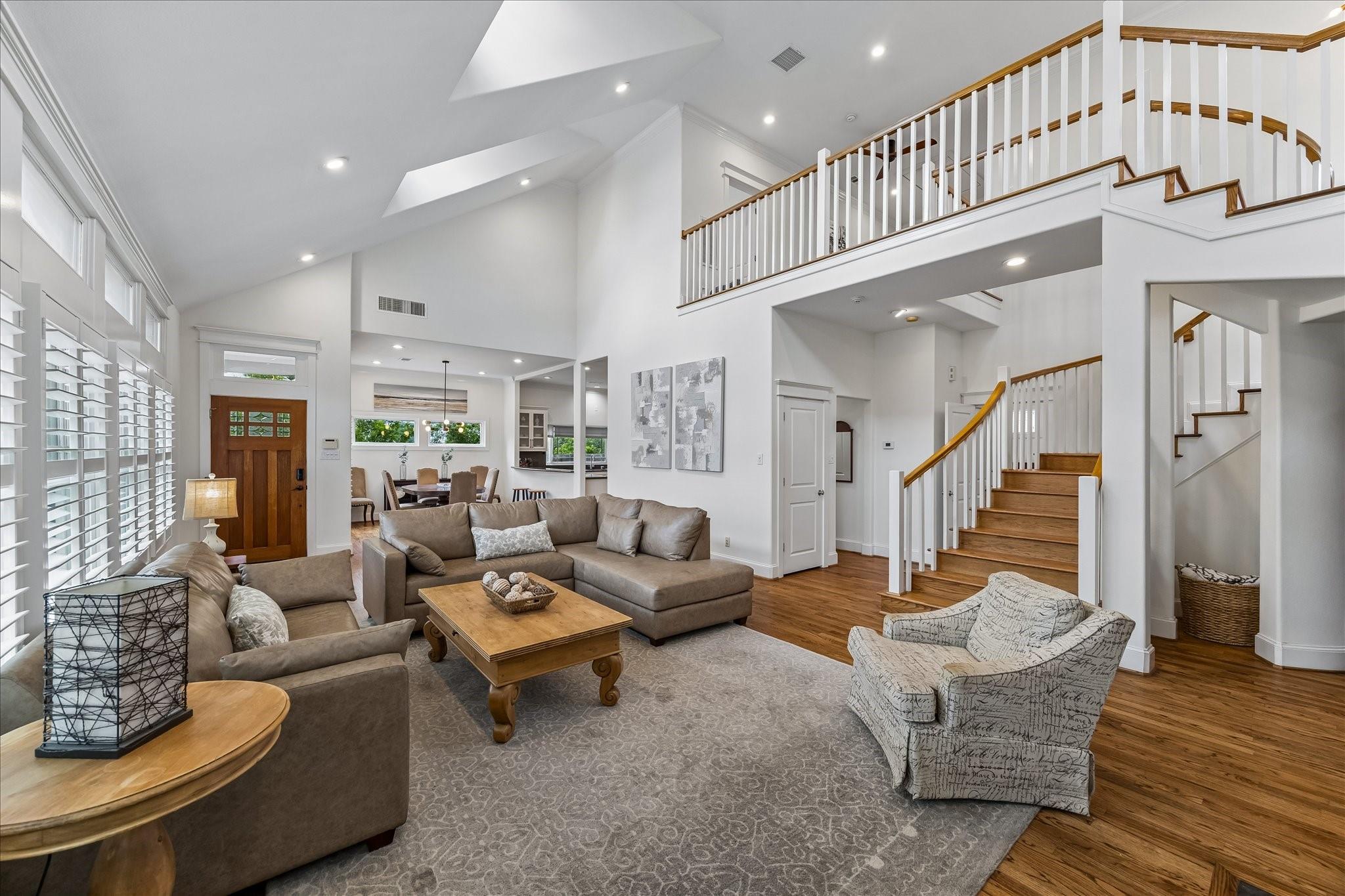 315 W 15th Street