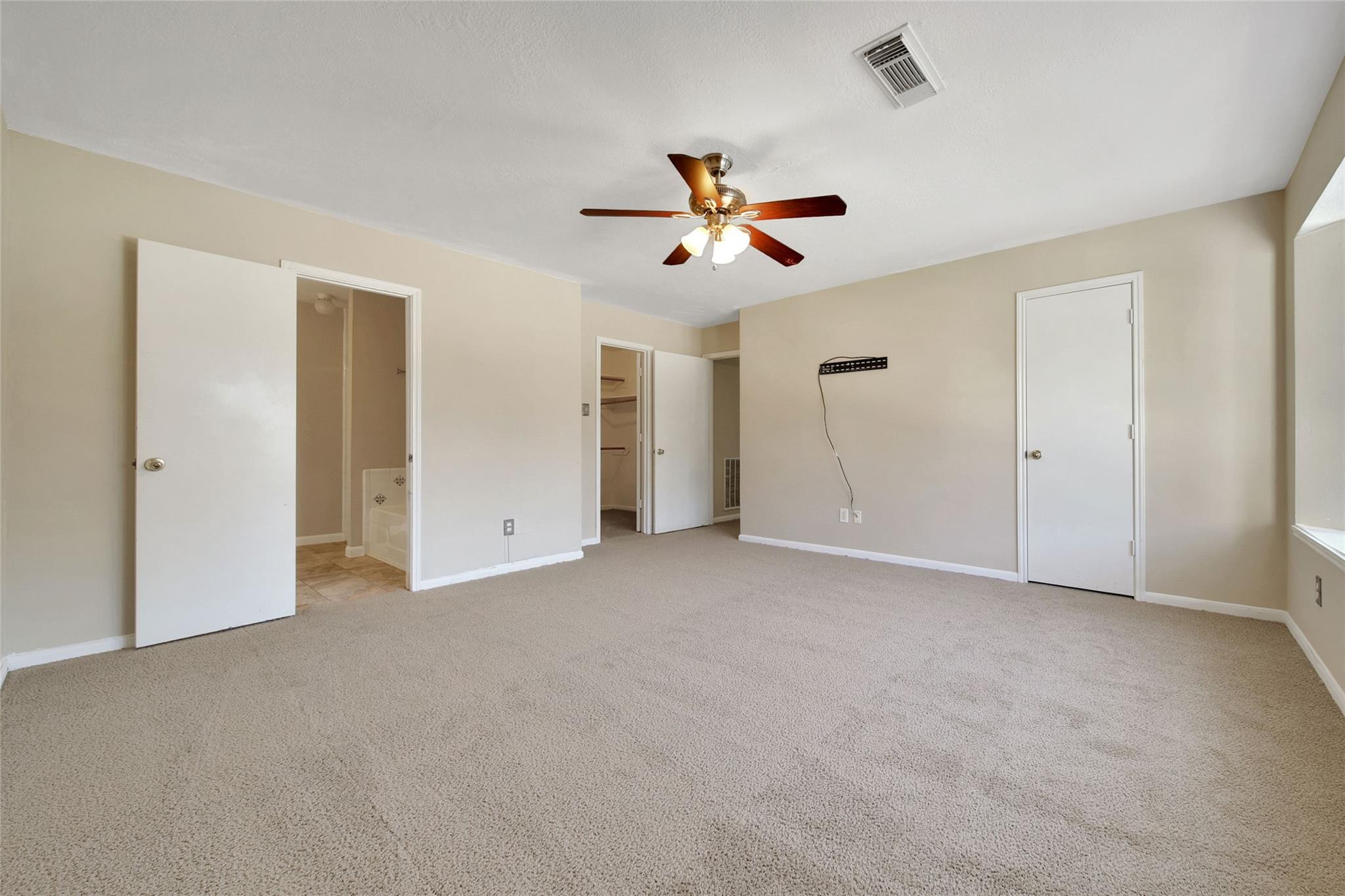 19842 Arrowsmith Drive