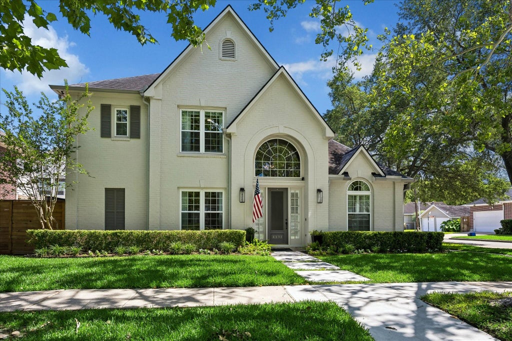 Photo of 4131 Sunset Boulevard, Houston, TX 77005 (MLS # 18538424)