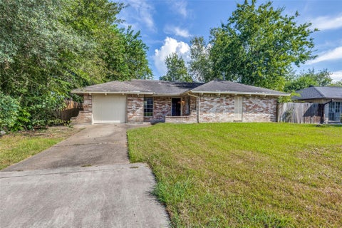 Photo of 12307 Barbizon Drive, Houston, TX 77089 (MLS # 76526595)