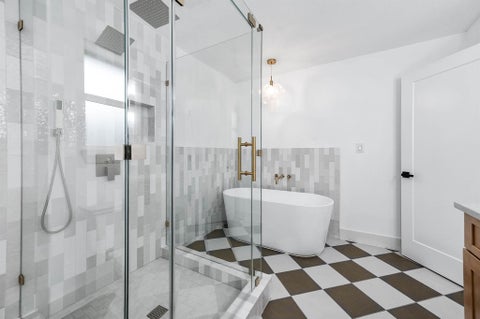 Tiny photo for 5507 Valkeith Drive, Houston, TX 77096 (MLS # 13787605)