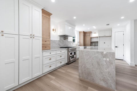 Tiny photo for 5507 Valkeith Drive, Houston, TX 77096 (MLS # 13787605)