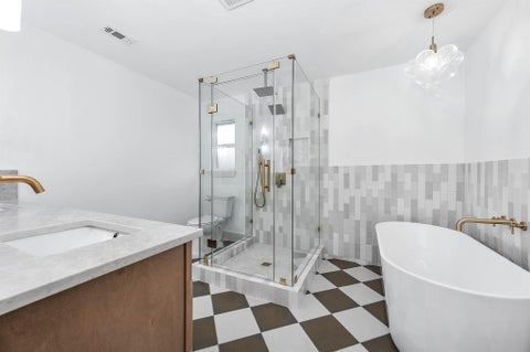 Tiny photo for 5507 Valkeith Drive, Houston, TX 77096 (MLS # 13787605)