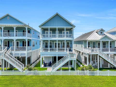 Tiny photo for 3811 Conch, Galveston, TX 77554 (MLS # 82609933)