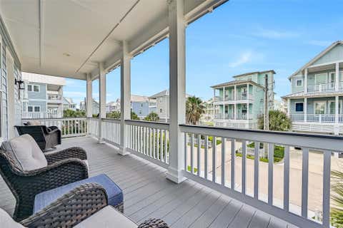 Tiny photo for 3811 Conch, Galveston, TX 77554 (MLS # 82609933)