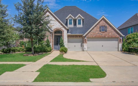 Photo of 28518 Jade Springs Lane, Fulshear, TX 77441 (MLS # 85244117)