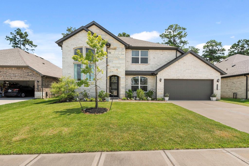Photo of 14130 Savage River Court, Conroe, TX 77384 (MLS # 82162270)