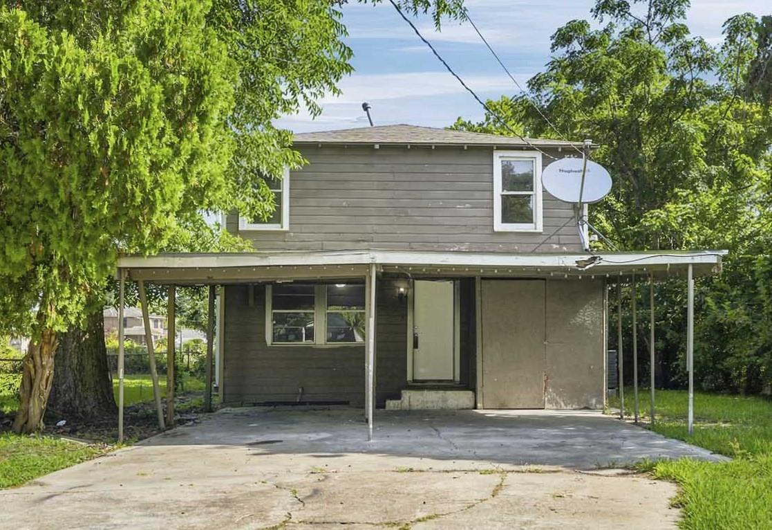 1912 Kansas Street