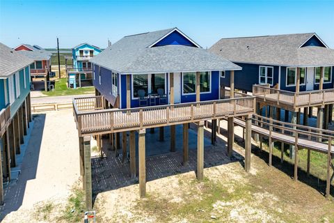 Photo of 4831 Bluewater Drive, Surfside Beach, TX 77541 (MLS # 80893539)