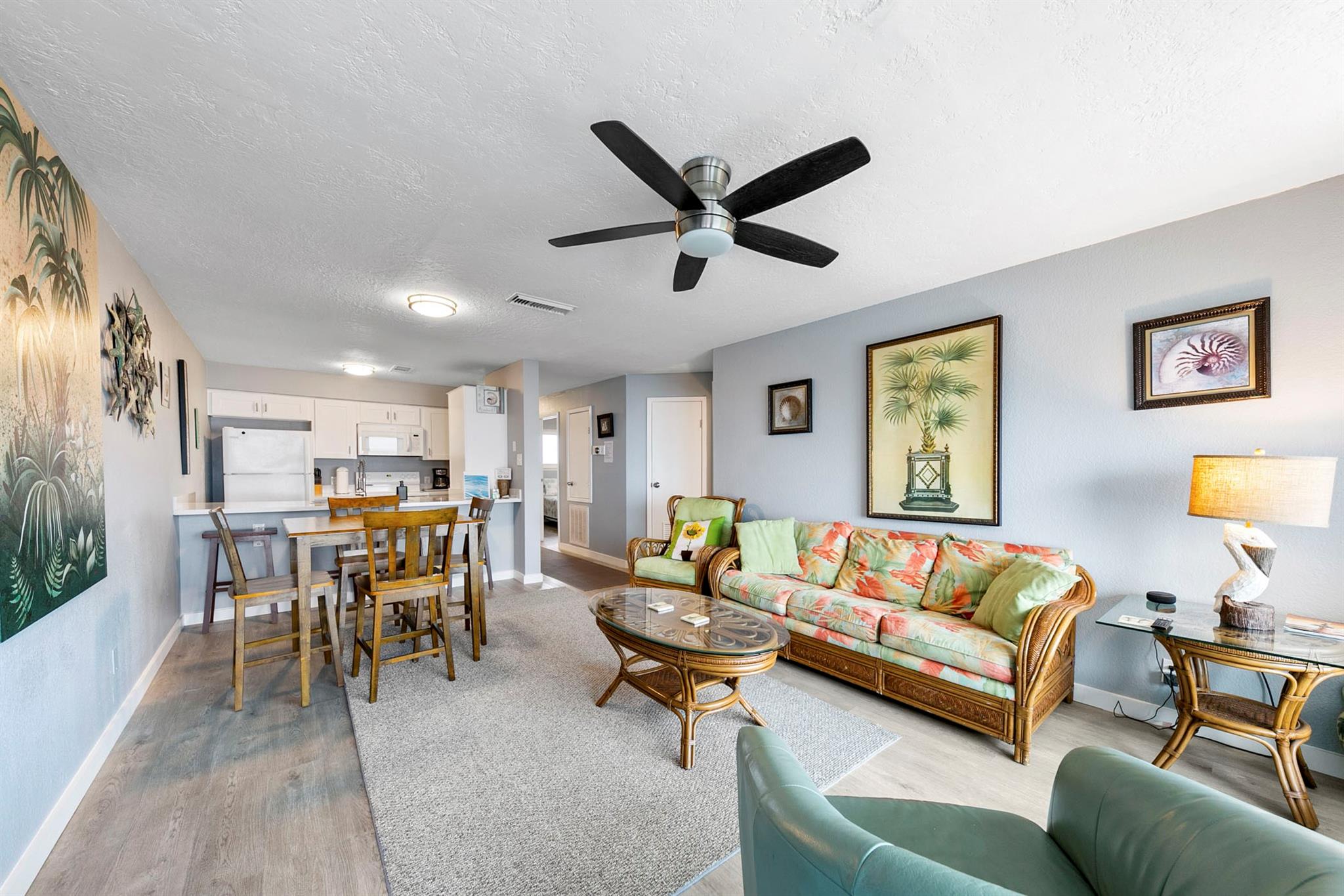 7600 Seawall Blvd 202