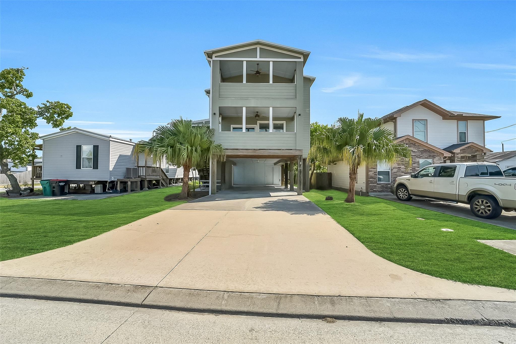 2507 Bay Oaks Harbor Drive