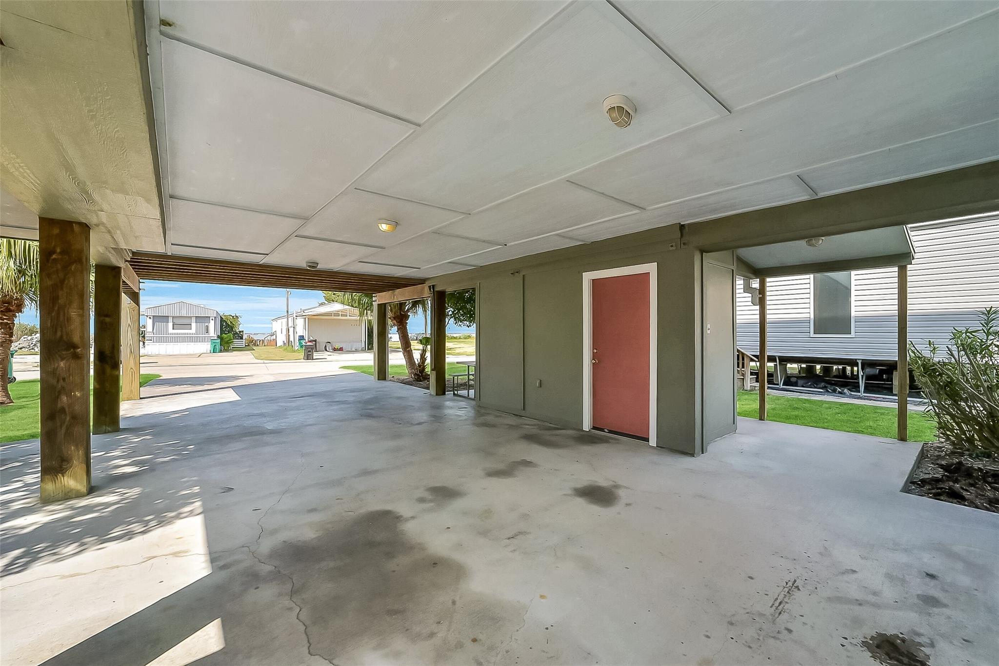 2507 Bay Oaks Harbor Drive