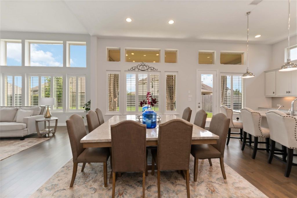 Photo of 1707 Yellow Iris Trail, Richmond, TX 77406 (MLS # 88588759)