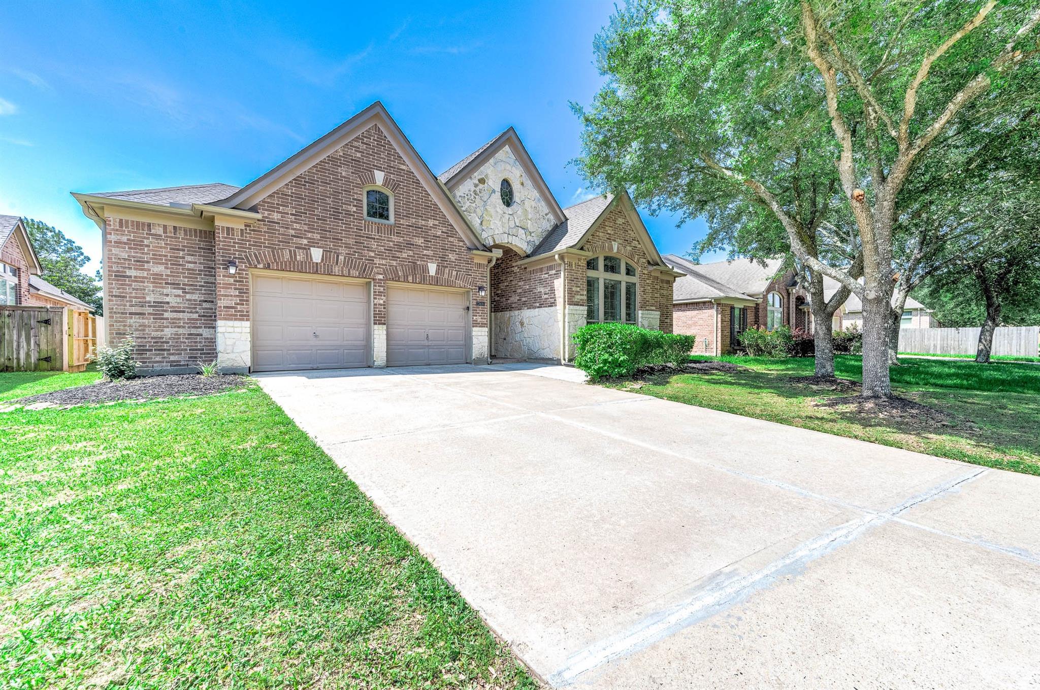 13616 Orchard Wind Lane