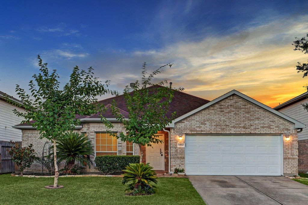 Photo of 3806 Flatwood Drive, Katy, TX 77449 (MLS # 18884545)