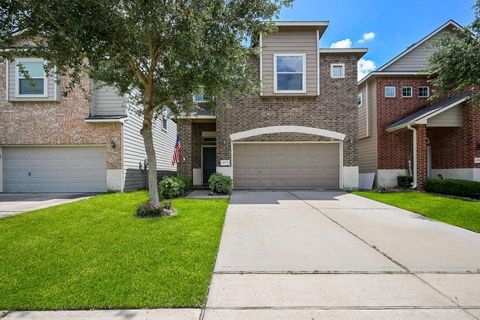 Photo of 18311 Amalfi Coast Drive, Cypress, TX 77433 (MLS # 82426528)