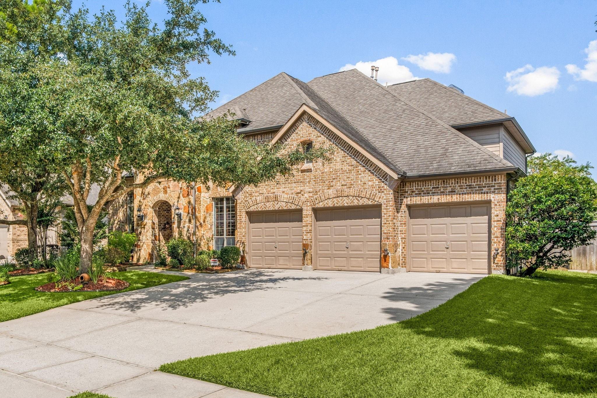 11907 Wind Cove Place Court