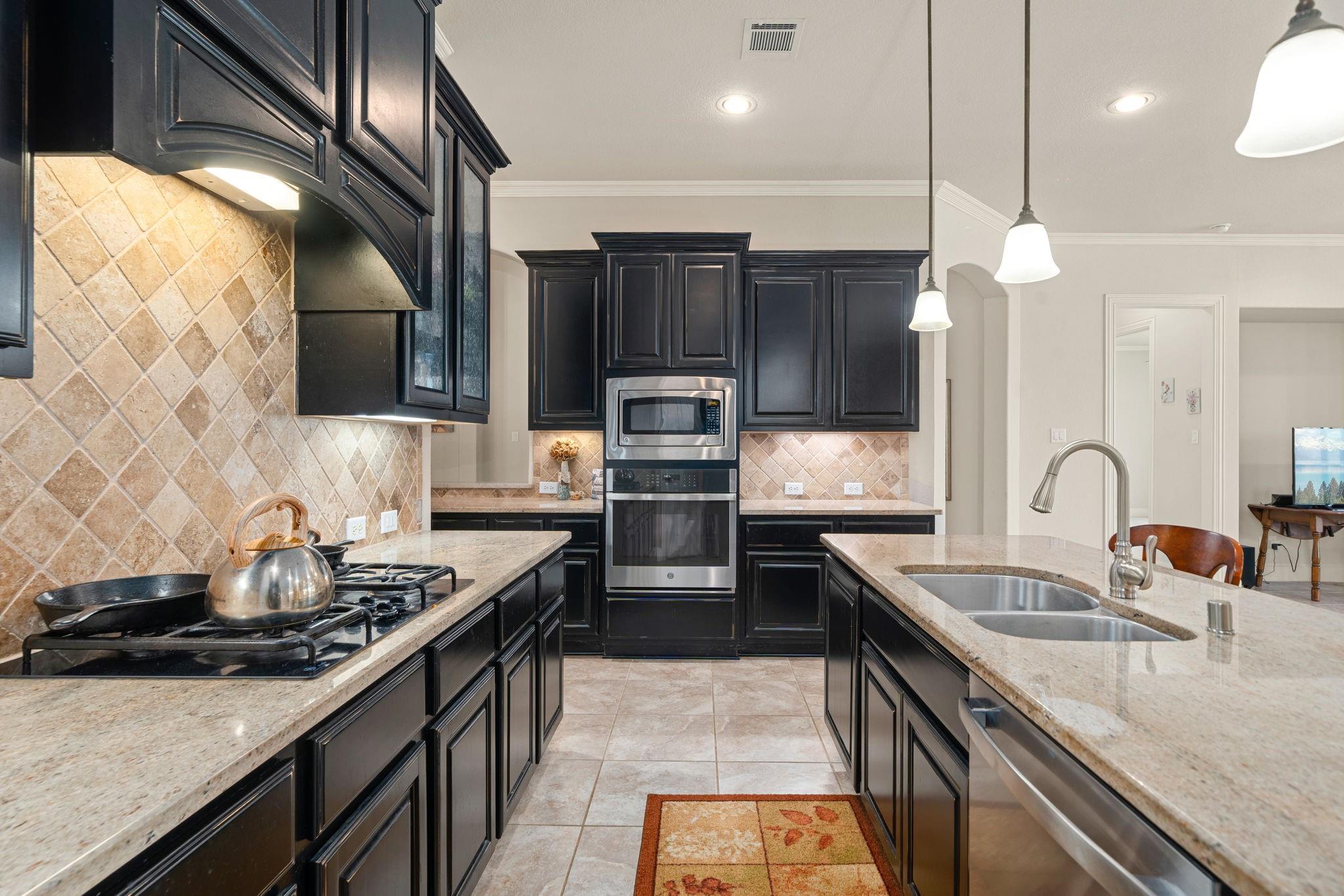 11907 Wind Cove Place Court