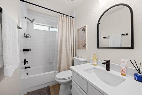 Tiny photo for 2710 Gaelic Green Street, Houston, TX 77045 (MLS # 16818607)
