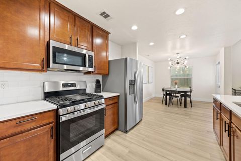 Tiny photo for 2710 Gaelic Green Street, Houston, TX 77045 (MLS # 16818607)