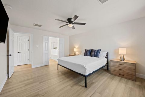 Tiny photo for 2710 Gaelic Green Street, Houston, TX 77045 (MLS # 16818607)