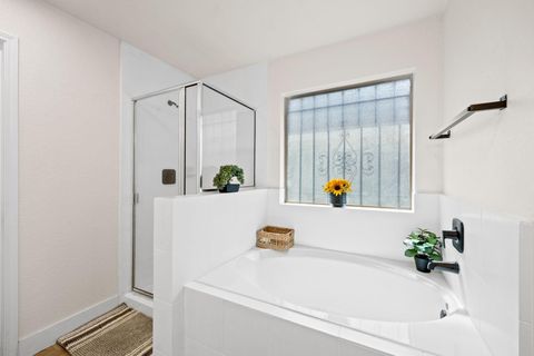 Tiny photo for 2710 Gaelic Green Street, Houston, TX 77045 (MLS # 16818607)
