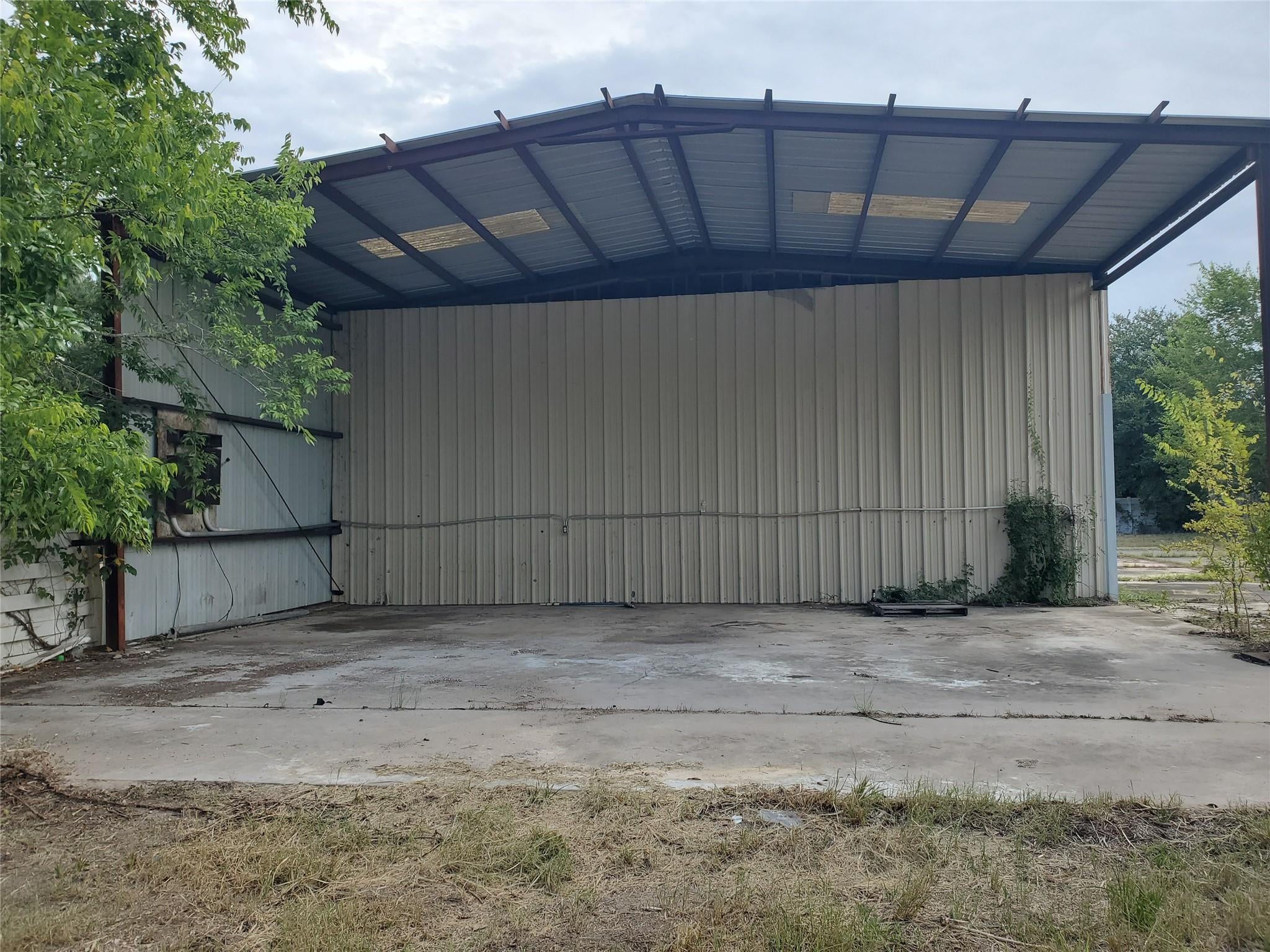 25121 Lakeview Road A