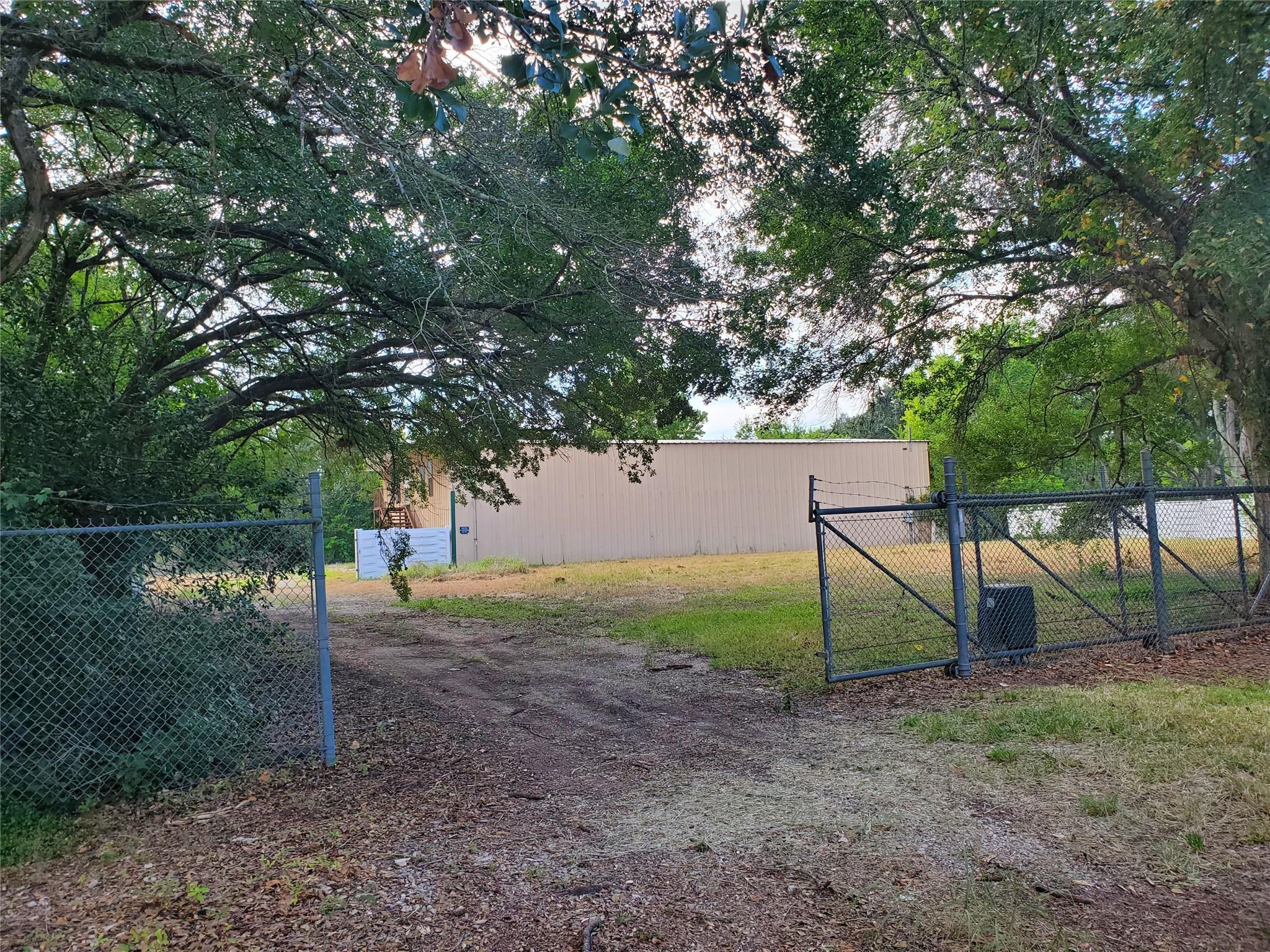 25121 Lakeview Road A
