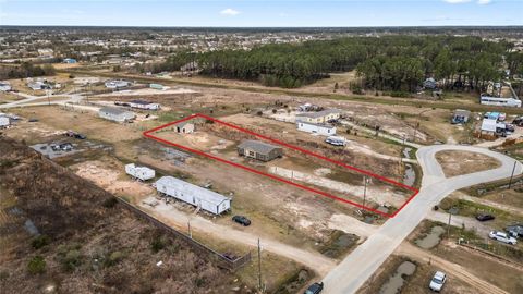 Photo of 68 County Road 5119, Cleveland, TX 77327 (MLS # 97673190)