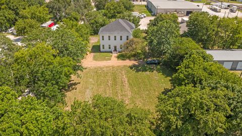 Photo of 102 Clegg Street, Trinity, TX 75862 (MLS # 37247129)