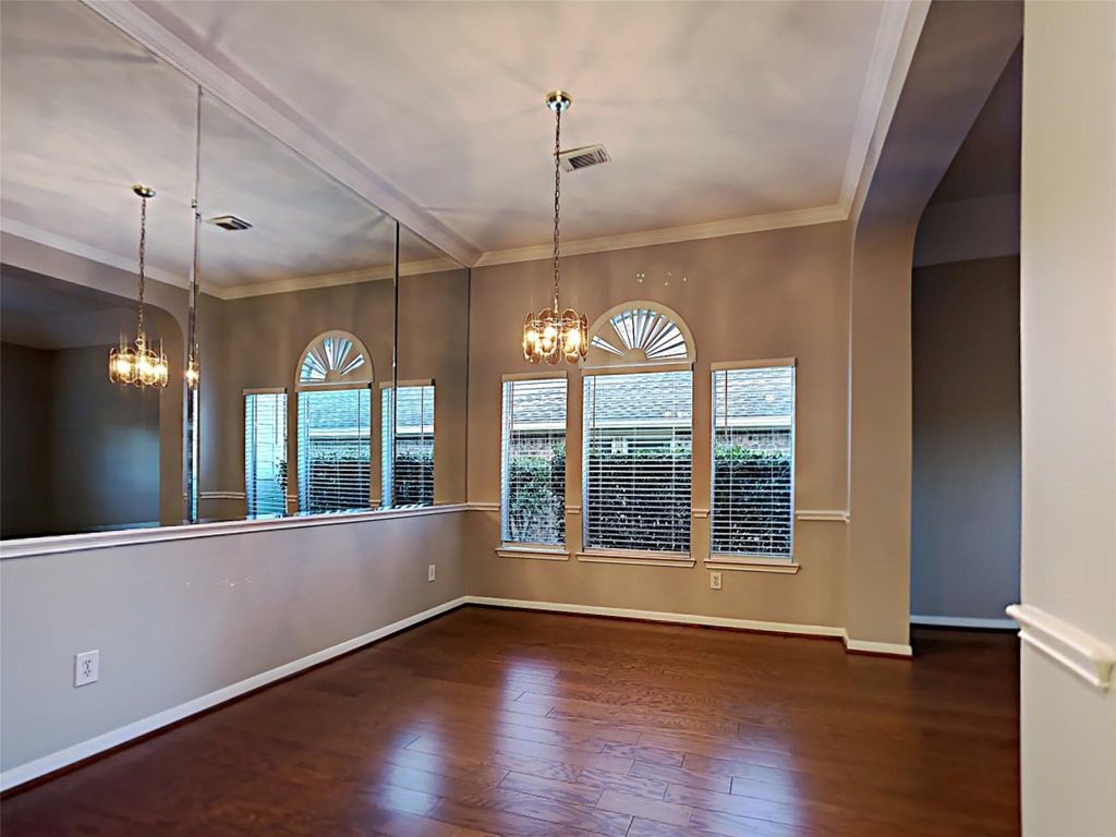 Photo of 18407 Bluewater Cove Drive, Humble, TX 77346 (MLS # 37463882)